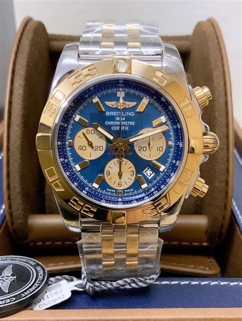 Breitling 44 Chronomat cb0110